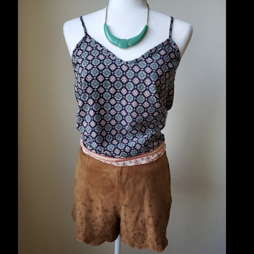 🍂Free People 100% Leather Shorts